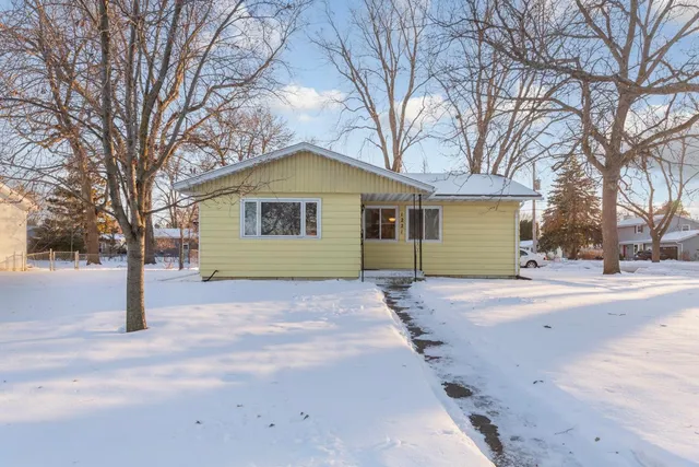 $269,700 | 1221 Home Place, Faribault, MN 55021