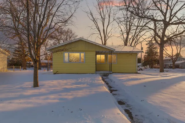 $269,700 | 1221 Home Place, Faribault, MN 55021