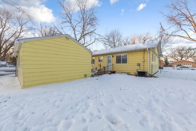 $269,700 | 1221 Home Place, Faribault, MN 55021