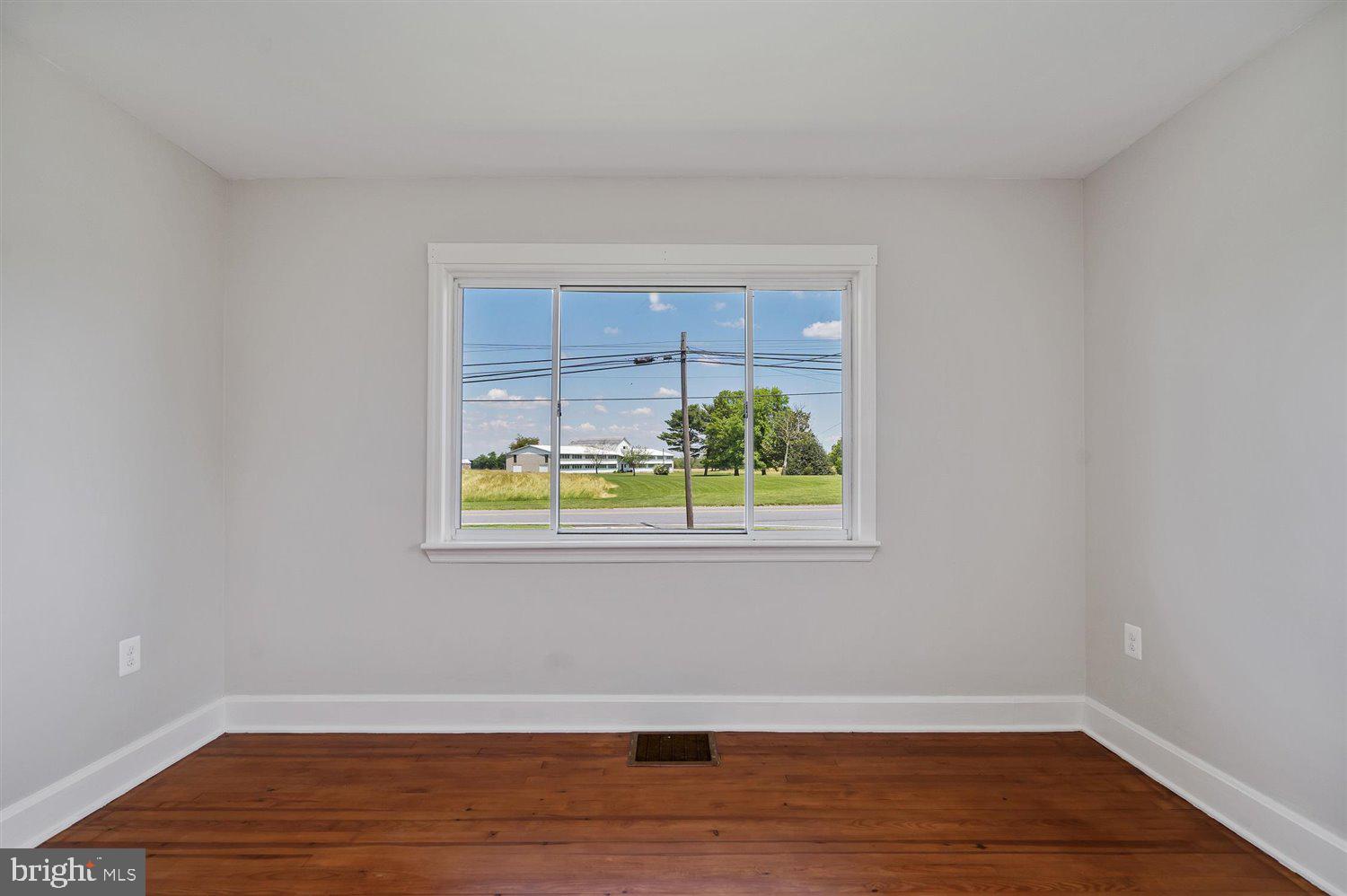 5301 Middleburg Road Union Bridge, MD 21791 - Photo 23 of 46 Secondary Bedroom