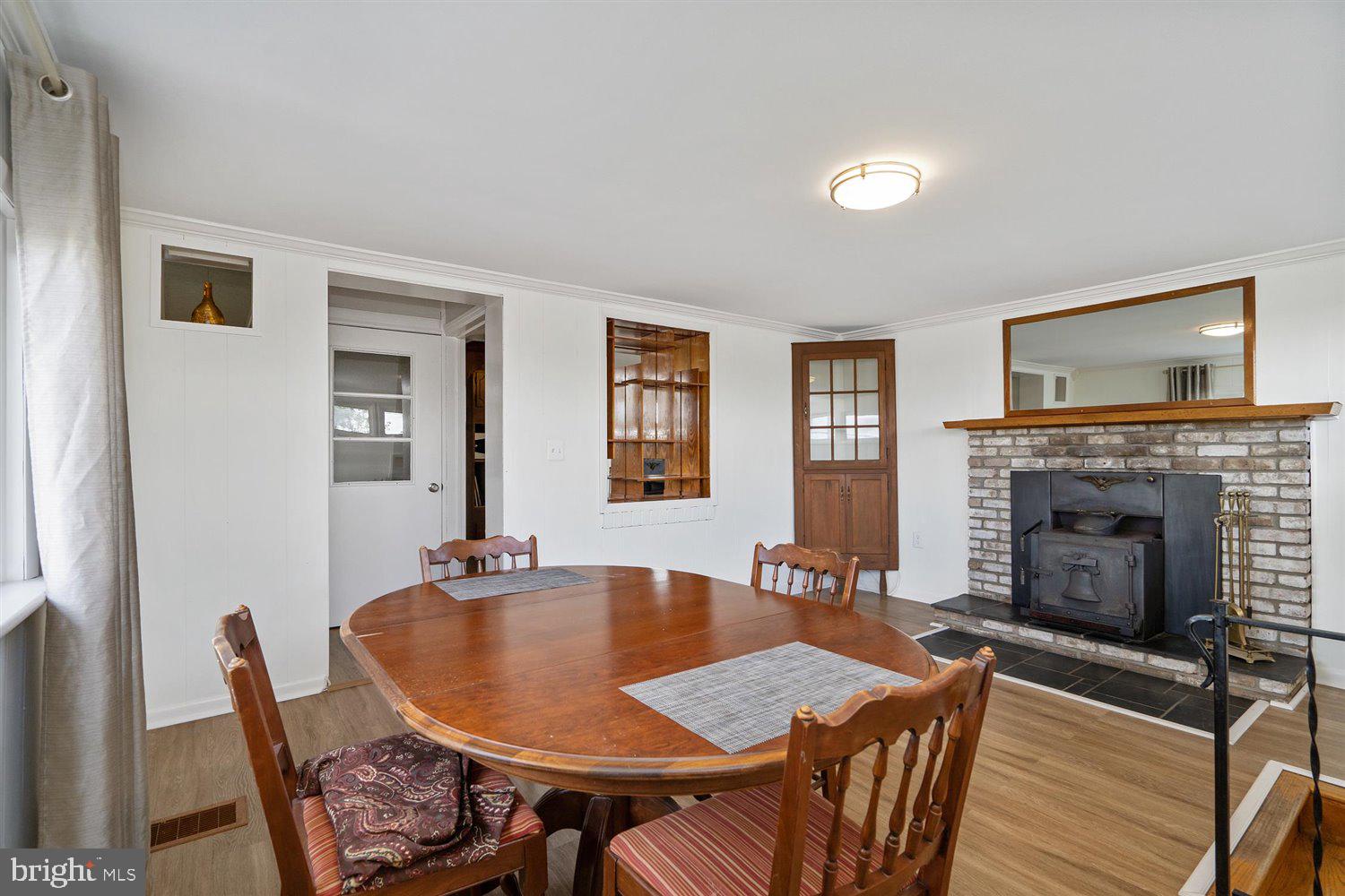 5301 Middleburg Road Union Bridge, MD 21791 - Photo 9 of 46 Dining Room