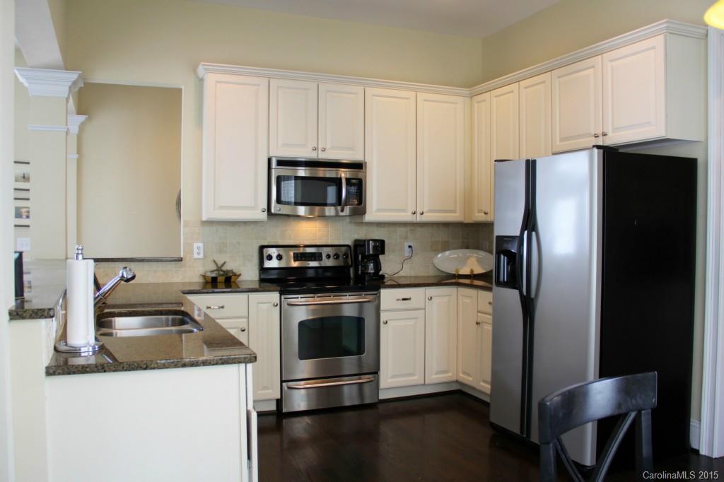 712 Bath Court, Unit 880 Fort Mill, SC 29708 - Photo 5 of 16