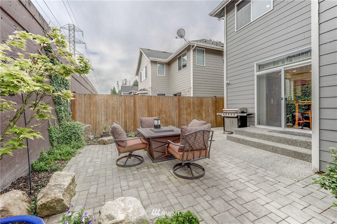 22921 42nd Drive Southeast Bothell, WA 98021 - Photo 35 of 38 a view of outdoor space yard and patio