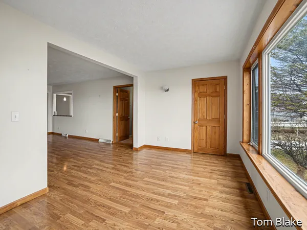 $599,900 | 1834 Edgewater Street, Muskegon, MI 49441