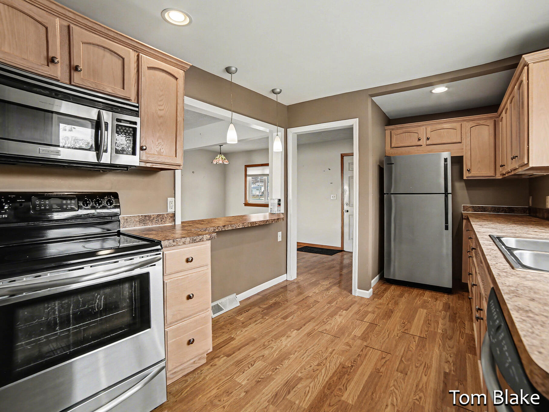 1834 Edgewater Street Muskegon, MI 49441 - Photo 14 of 29 IMG_7978