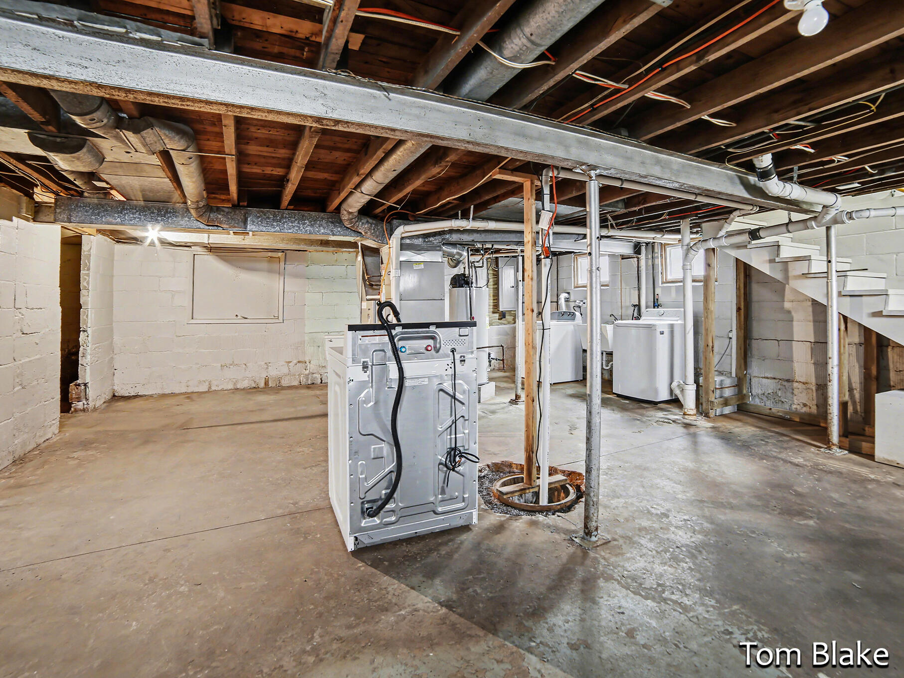 1834 Edgewater Street Muskegon, MI 49441 - Photo 23 of 29 IMG_7988