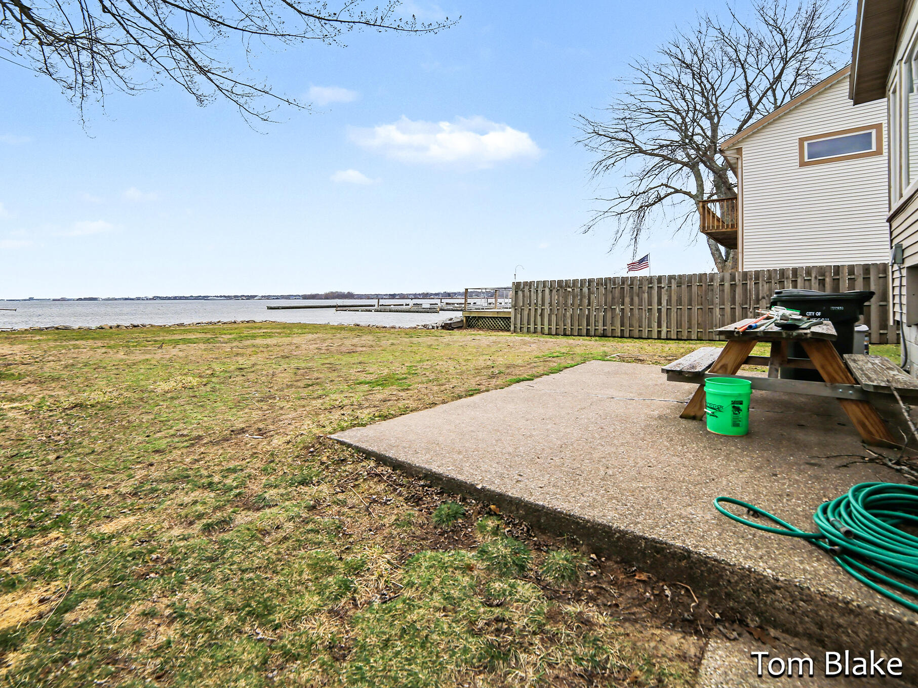 1834 Edgewater Street Muskegon, MI 49441 - Photo 27 of 29 IMG_8014