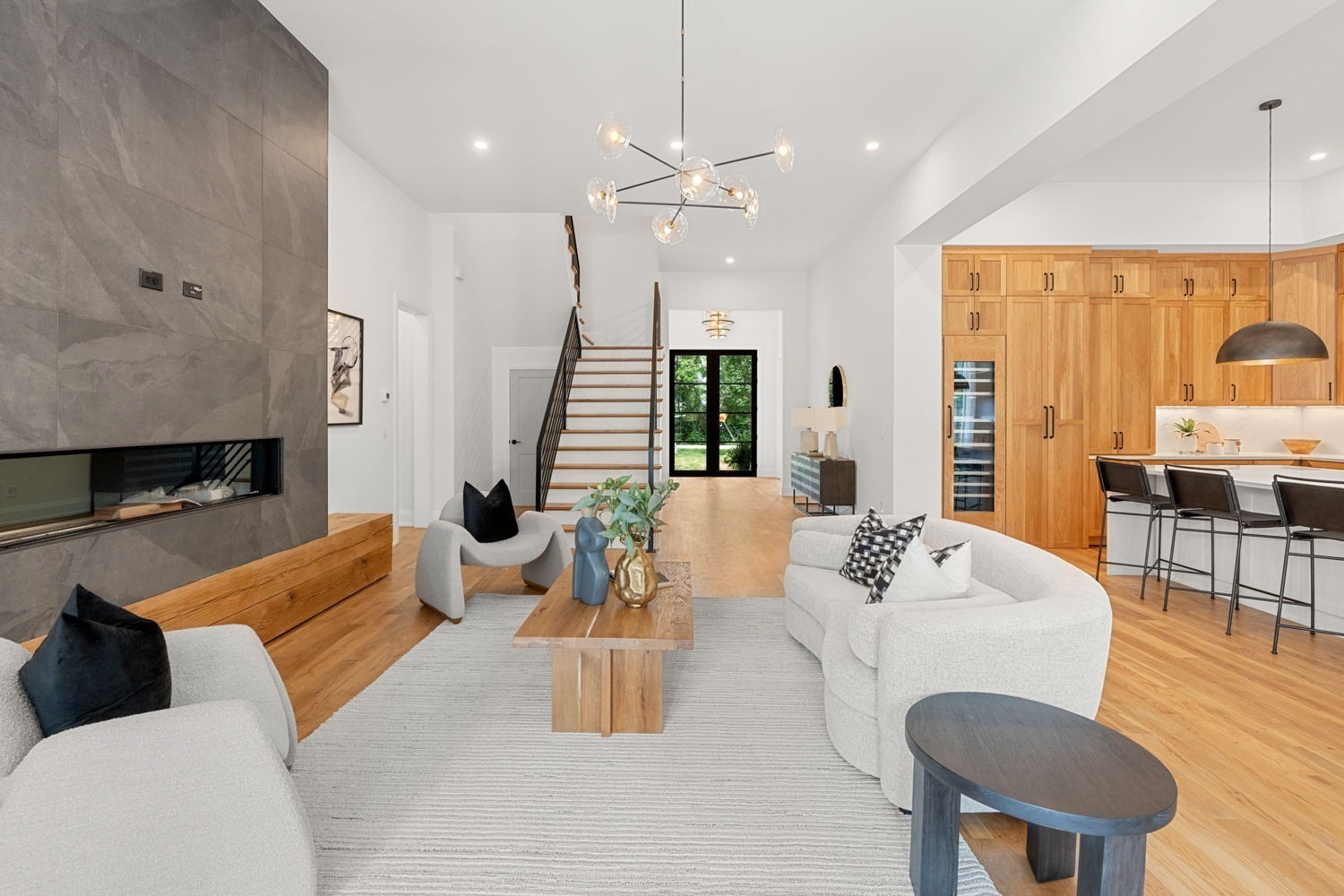 2915 Compton Road Nashville, TN 37215 - Photo 11 of 75 a living room with furniture and a large window