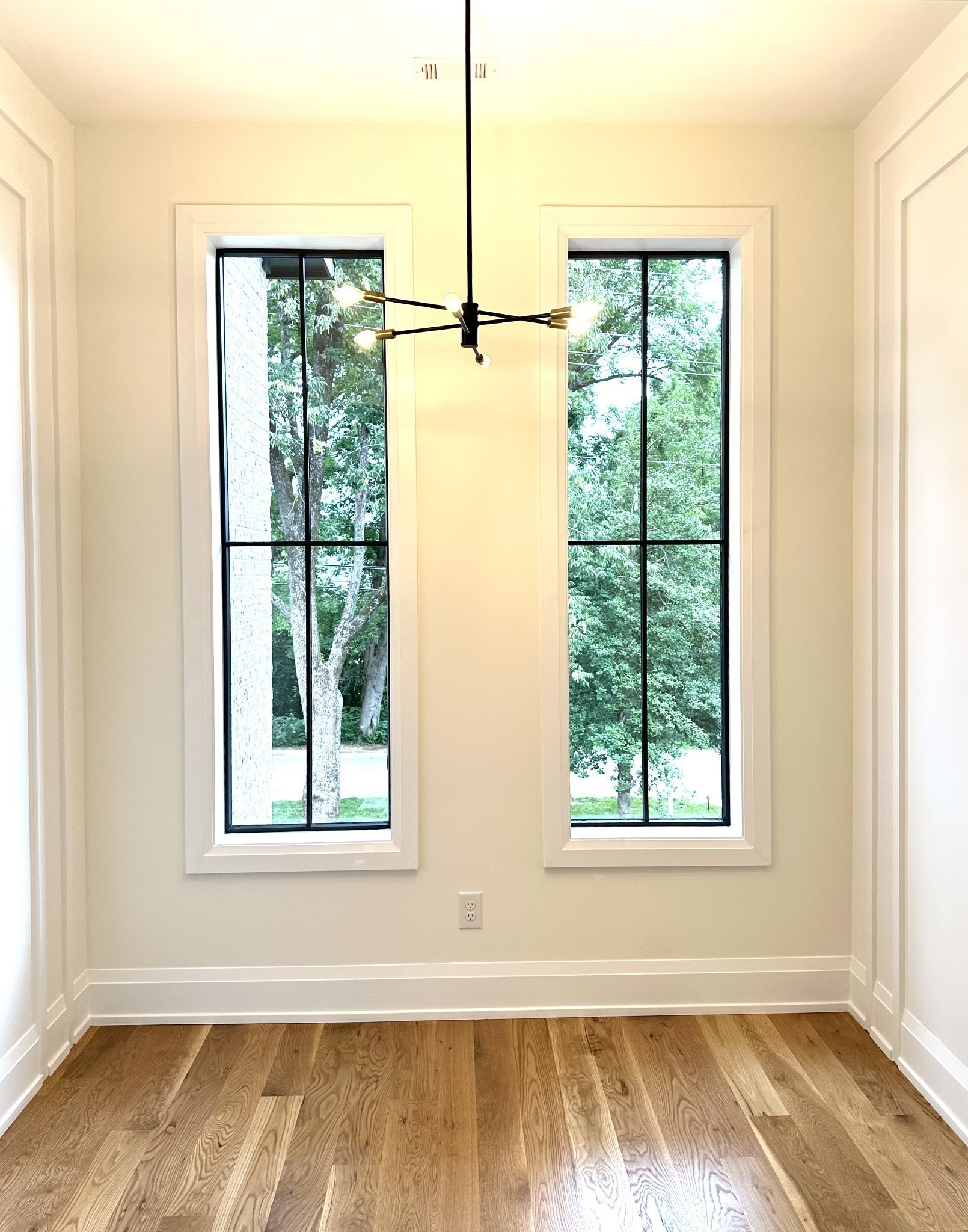 2915 Compton Road Nashville, TN 37215 - Photo 50 of 75 a view of an empty room with a window and wooden floor