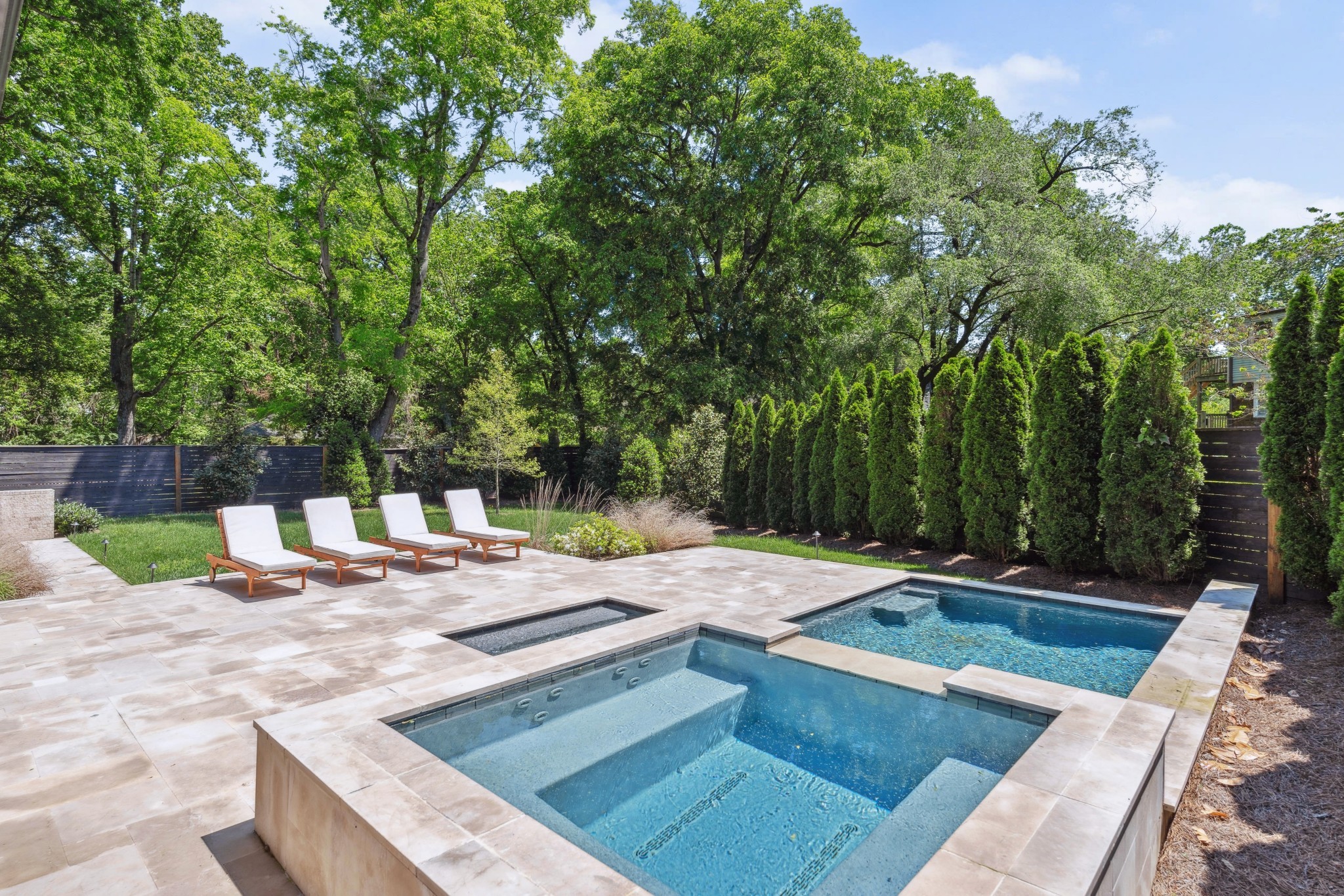2915 Compton Road Nashville, TN 37215 - Photo 55 of 75 a view of a backyard with sitting area