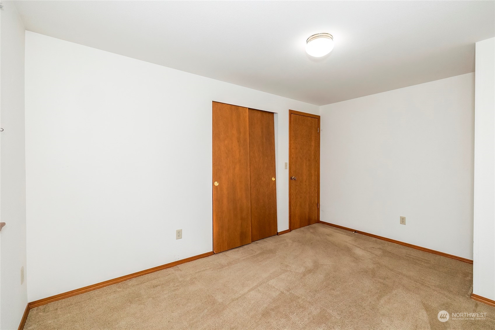 1035 Chestnut Street Bremerton, WA 98310 - Photo 12 of 26 Gallery Image 12