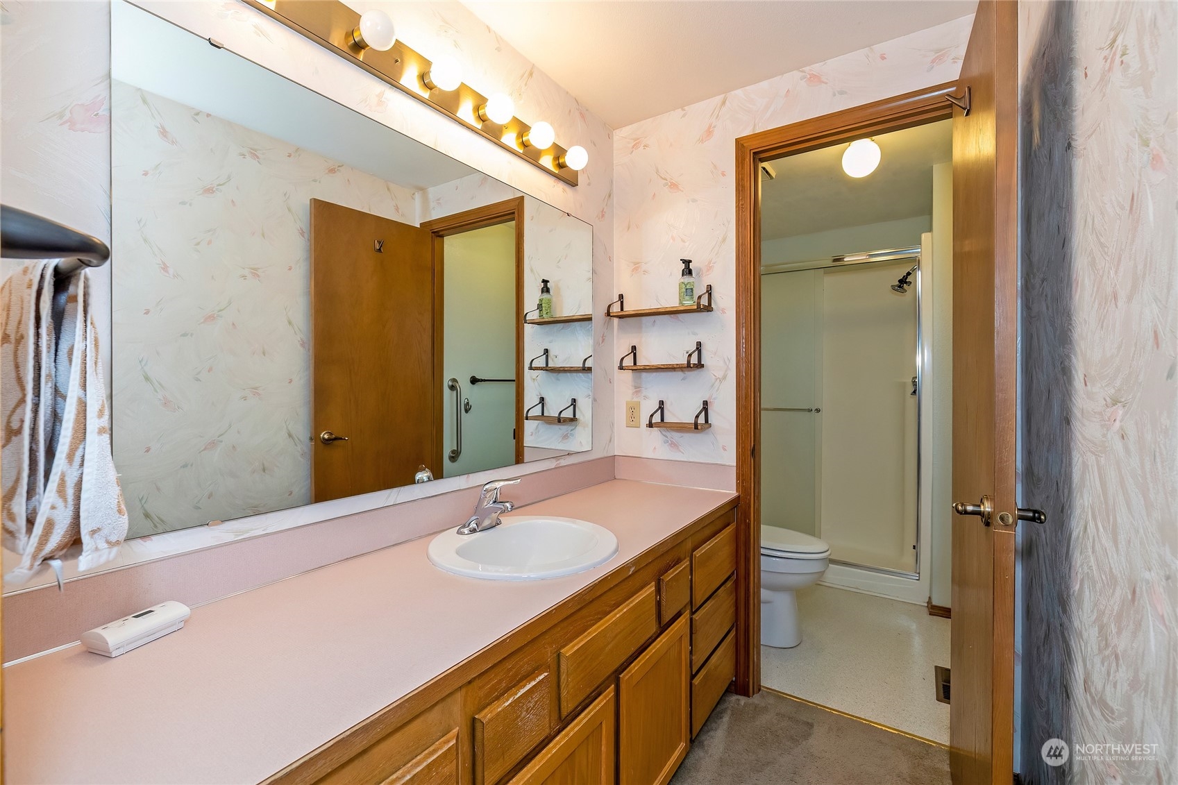 1035 Chestnut Street Bremerton, WA 98310 - Photo 15 of 26 Gallery Image 15