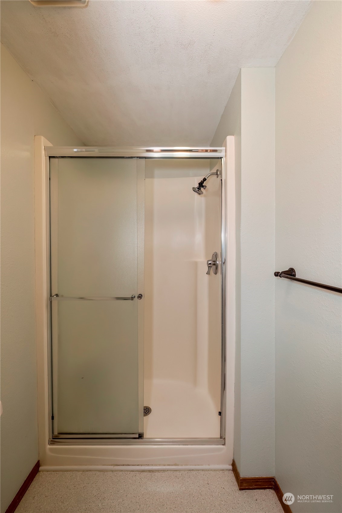 1035 Chestnut Street Bremerton, WA 98310 - Photo 16 of 26 Gallery Image 16