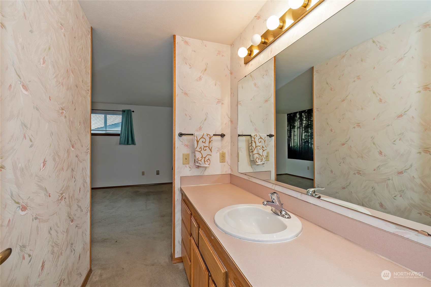 1035 Chestnut Street Bremerton, WA 98310 - Photo 17 of 26 Gallery Image 17