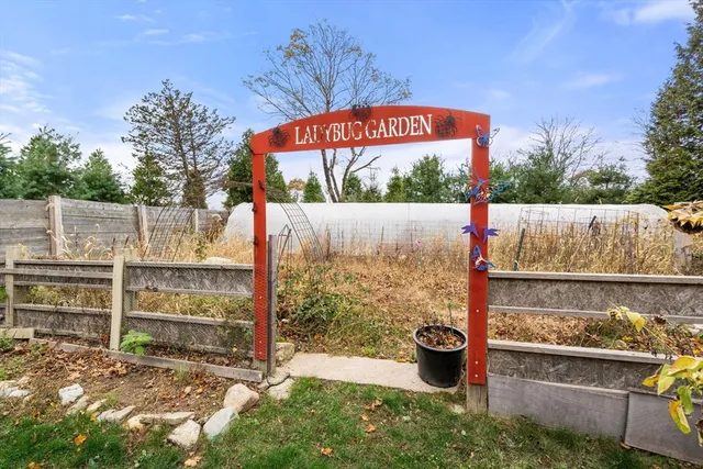 a view of outdoor space with fountain