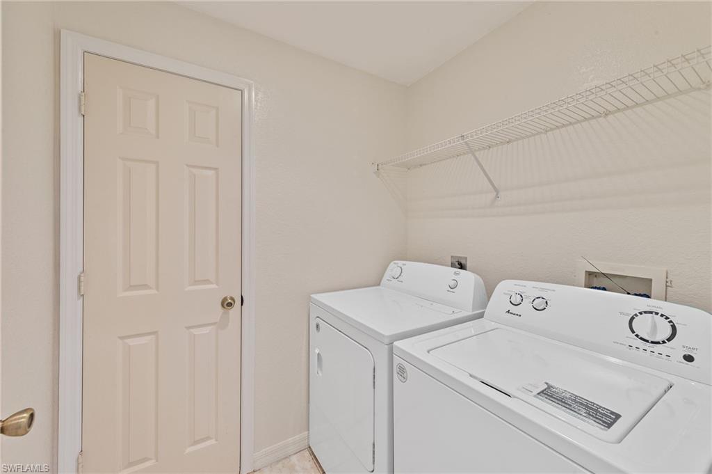 3250 Cypress Glen Way, Unit 406 Naples, FL 34109 - Photo 20 of 31