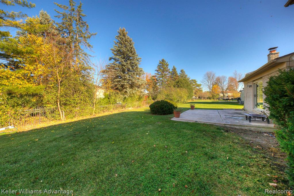 22364 Mill Road Novi, MI 48375 - Photo 54 of 61