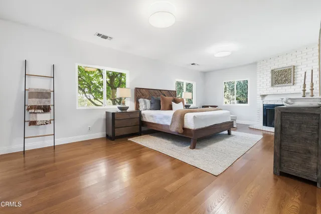 $2,450,000 | 616 Groveview Lane, La Canada Flintridge, CA 91011