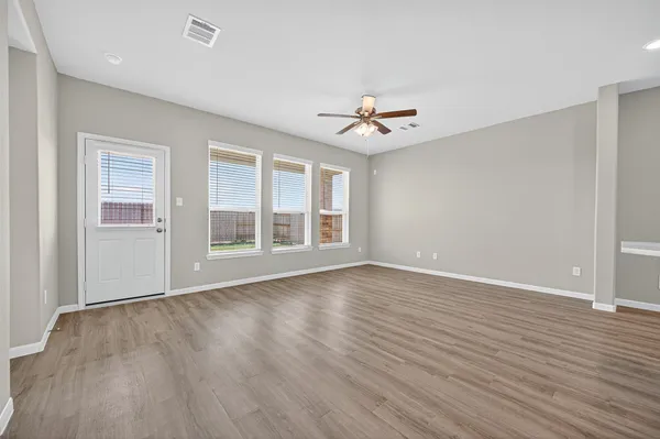 $310,000 | 22007 Oia Island Drive, Hockley, TX 77447