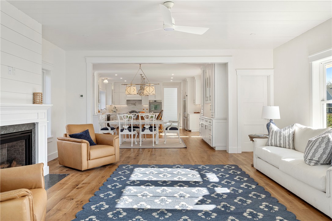 1 Knowlton Court Bristol, RI 02809 - Photo 15 of 45