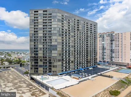 $299,900 | 10900 Coastal Highway, Unit 910, Ocean City, MD 21842