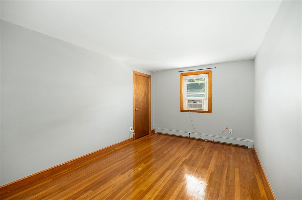 16 Laurent Road Salem, MA 01970 - Photo 20 of 34
