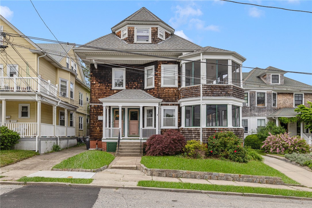 31 Windsor Road, Unit 1 Cranston, RI 02905 - Photo 38 of 44