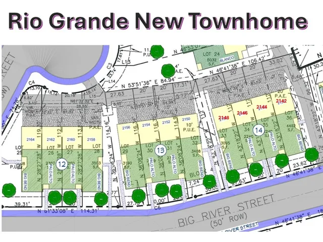 a sign that is on the side of the road