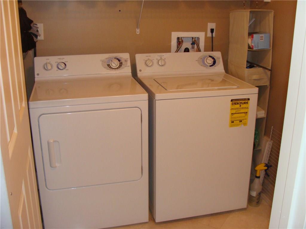 2001 North Ocean Boulevard, Unit 804 Fort Lauderdale, FL 33305 - Photo 23 of 42 a utility room with dryer and washer