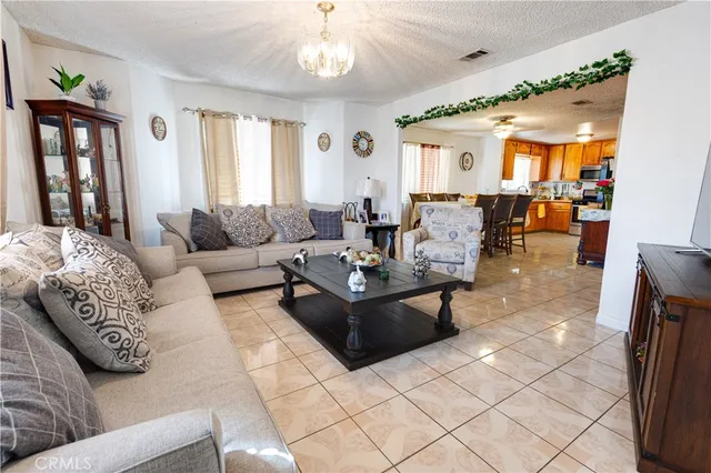 $724,900 | 701 West 139th Street, Compton, CA 90222