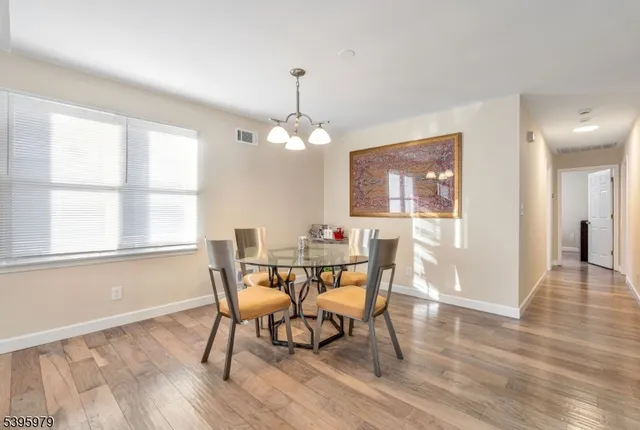 $702,000 | 208 Linden Avenue, Verona, NJ 07044