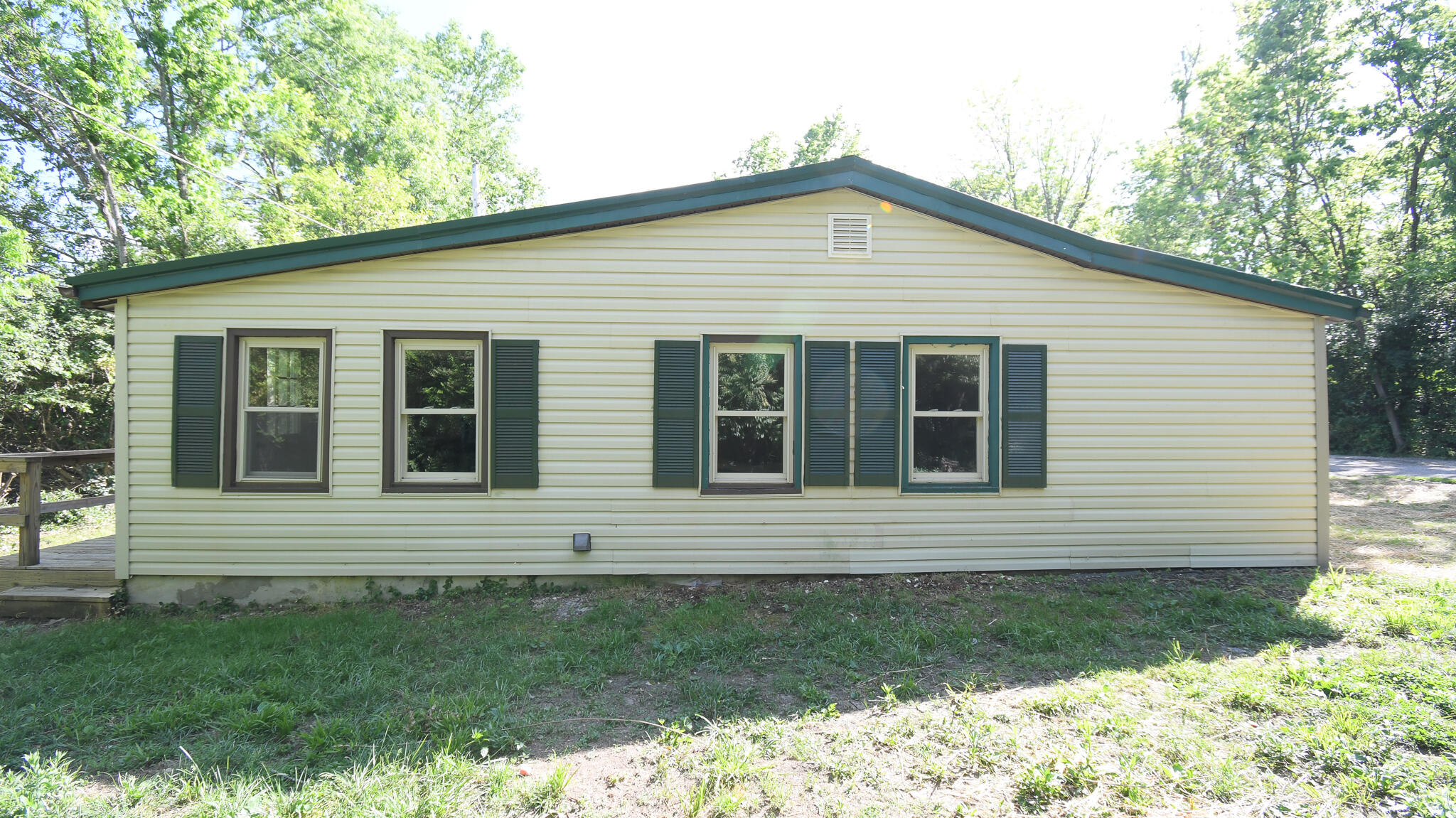 1093 Bonds Mill Road Lawrenceburg, KY 40342 - Photo 29 of 29 Side View