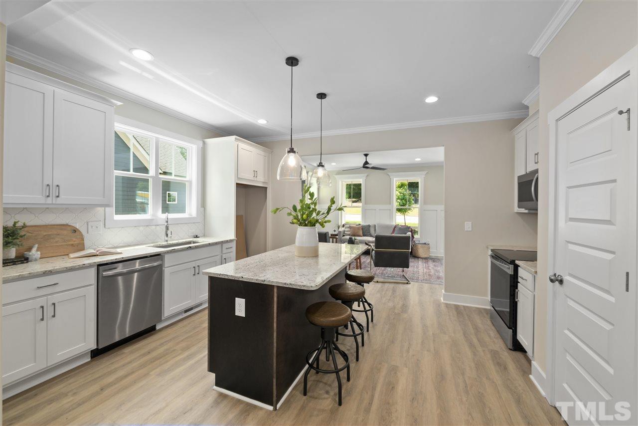 708 Rochester Street Durham, NC 27704 - Photo 11 of 30