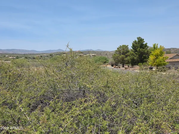 $39,900 | 12320 South Caballo Terrace, Unit 352, Mayer, AZ 86333