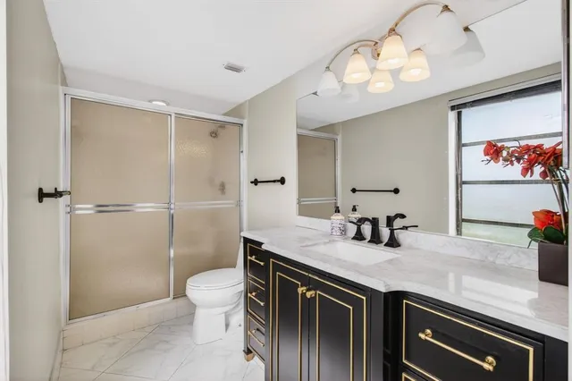 $130,000 | 7076 Huntington Lane, Unit 608, Delray Beach, FL 33446