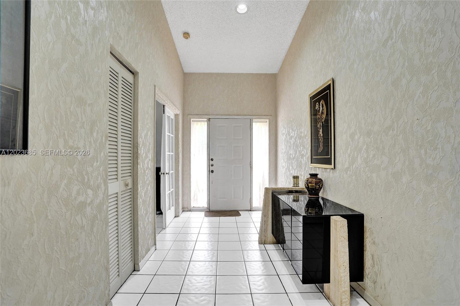3273 Inverrary Boulevard West Lauderhill, FL 33319 - Photo 4 of 29