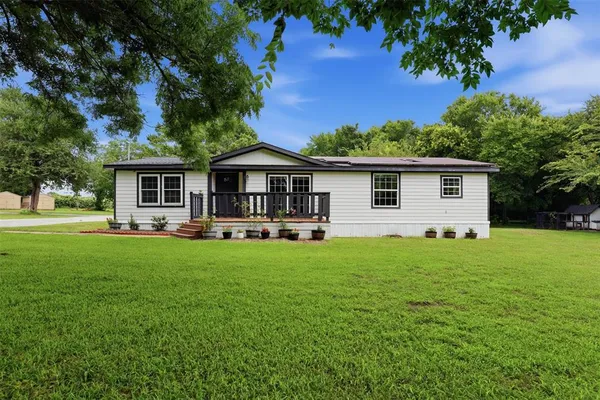 $320,000 | 907 Quail Run, Cleburne, TX 76031