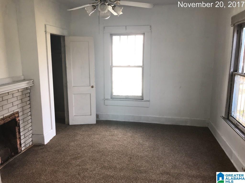 916 17th Way Southwest Birmingham, AL 35211 - Photo 12 of 15
