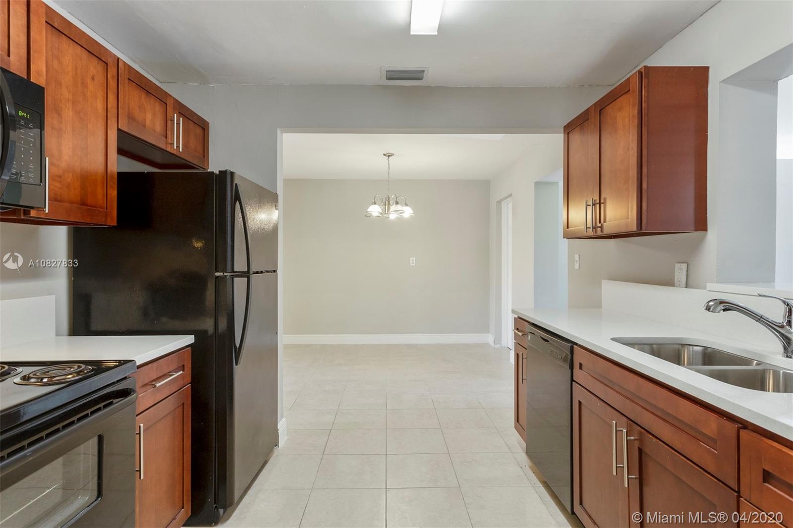 421 Philadelphia Drive Jupiter, FL 33458 - Photo 10 of 31
