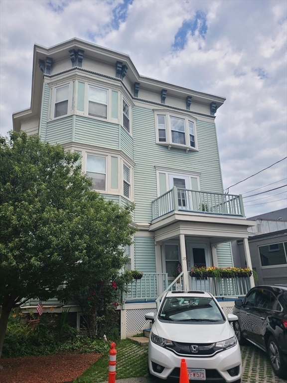 20 East Milton Road, Unit 3 Brookline, MA 02445 - Photo 13 of 18 Gallery Image 13