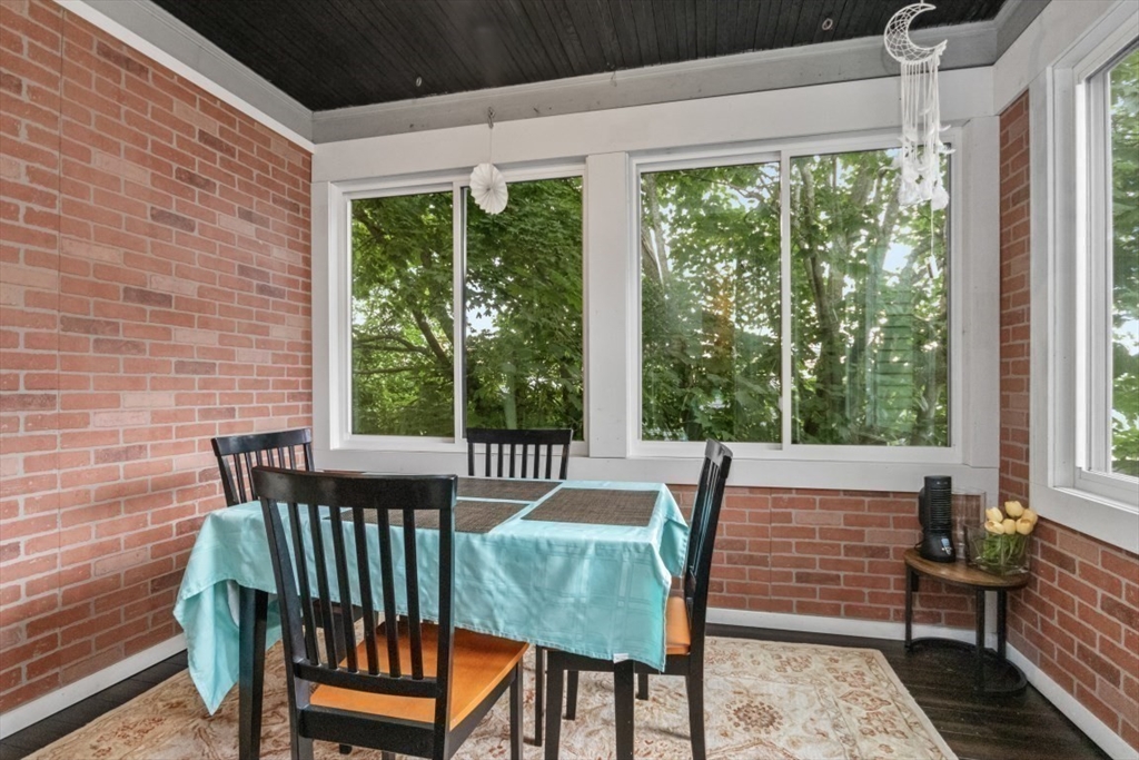 20 East Milton Road, Unit 3 Brookline, MA 02445 - Photo 8 of 18 Gallery Image 8