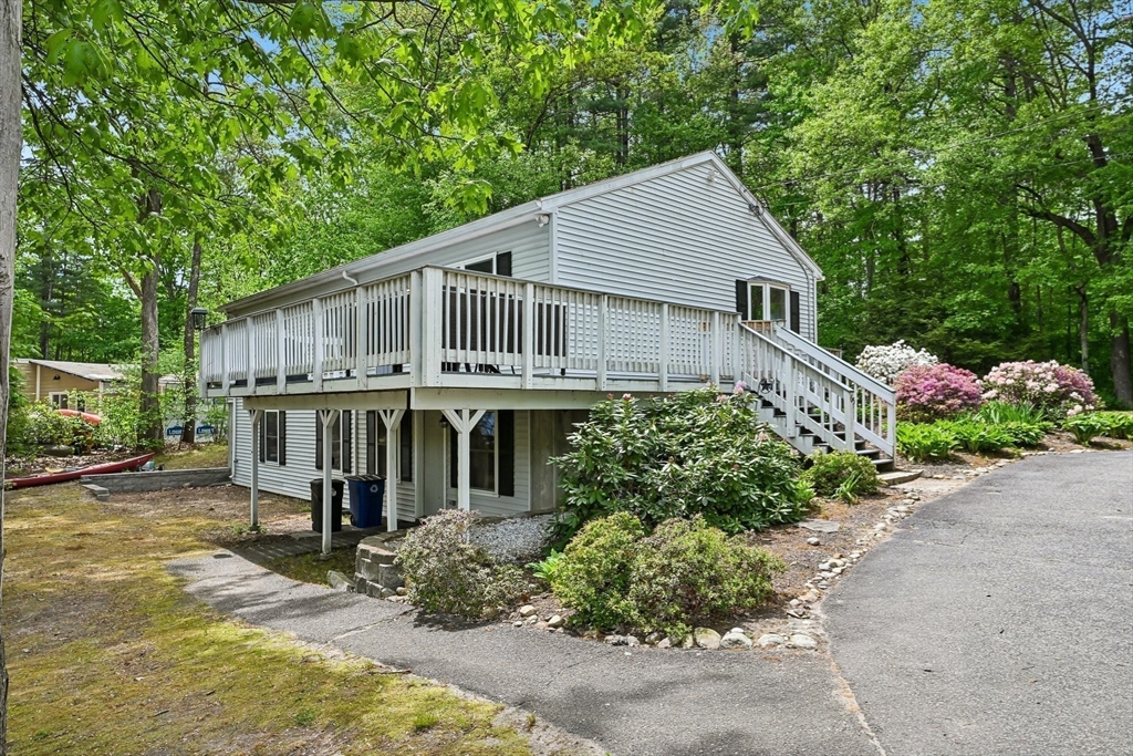 65 South Row Road Lunenburg, MA 01462 - Photo 7 of 41