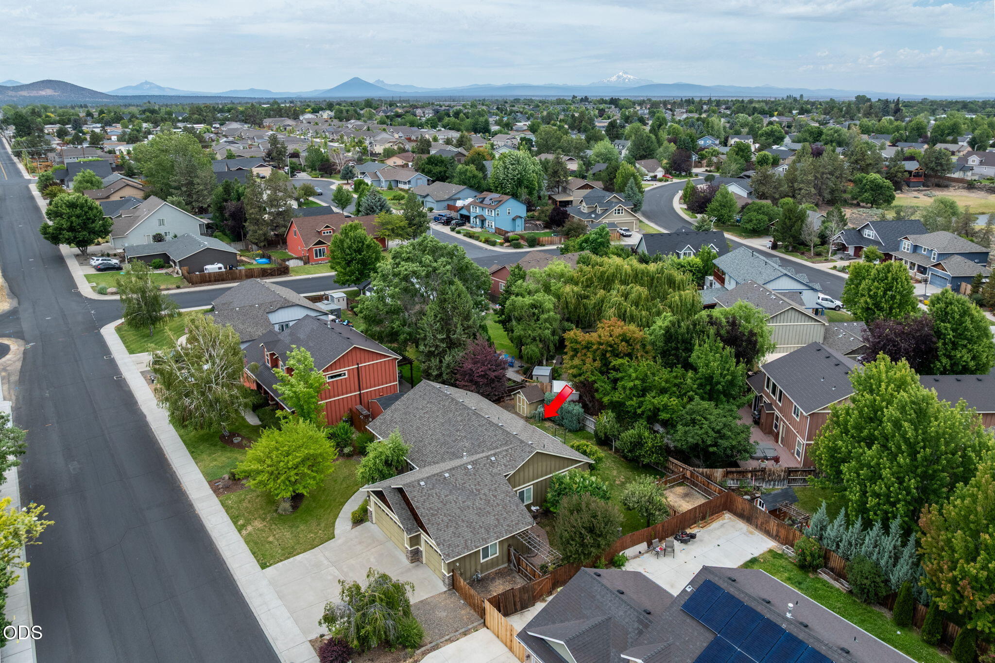 2041 Southwest Obsidian Avenue Redmond, OR 97756 - Photo 44 of 49
