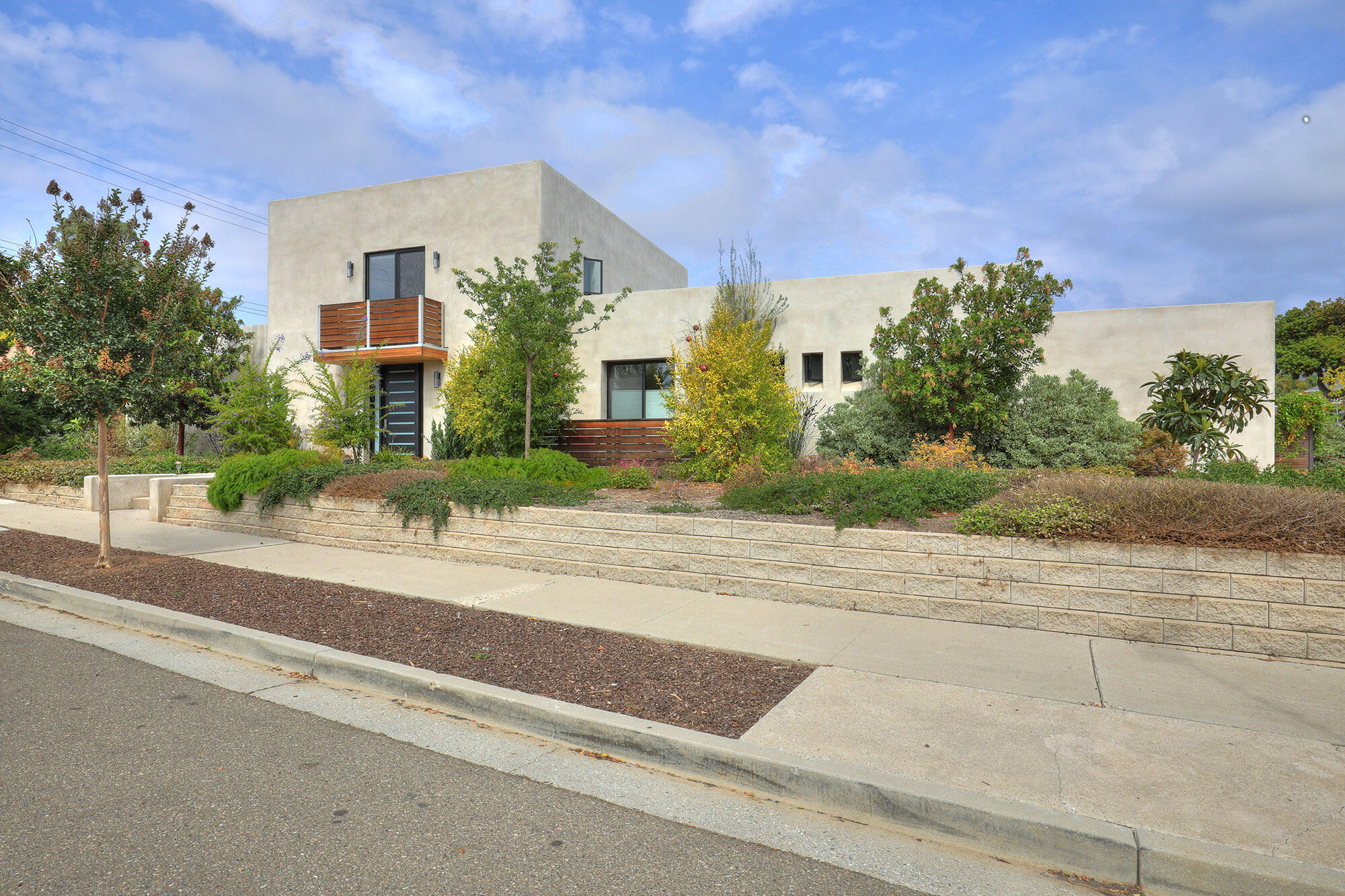 867 Randolph Road Santa Barbara, CA 93111 - Photo 1 of 30 Exterior