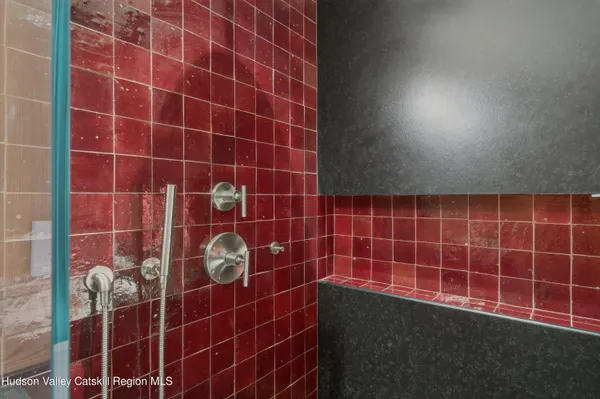 a bathroom with a toilet