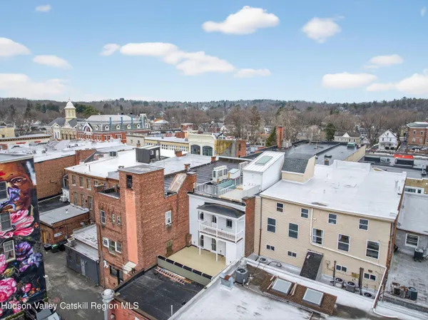 $4,750 | 316 Wall Street, Unit 1, Kingston, NY 12401