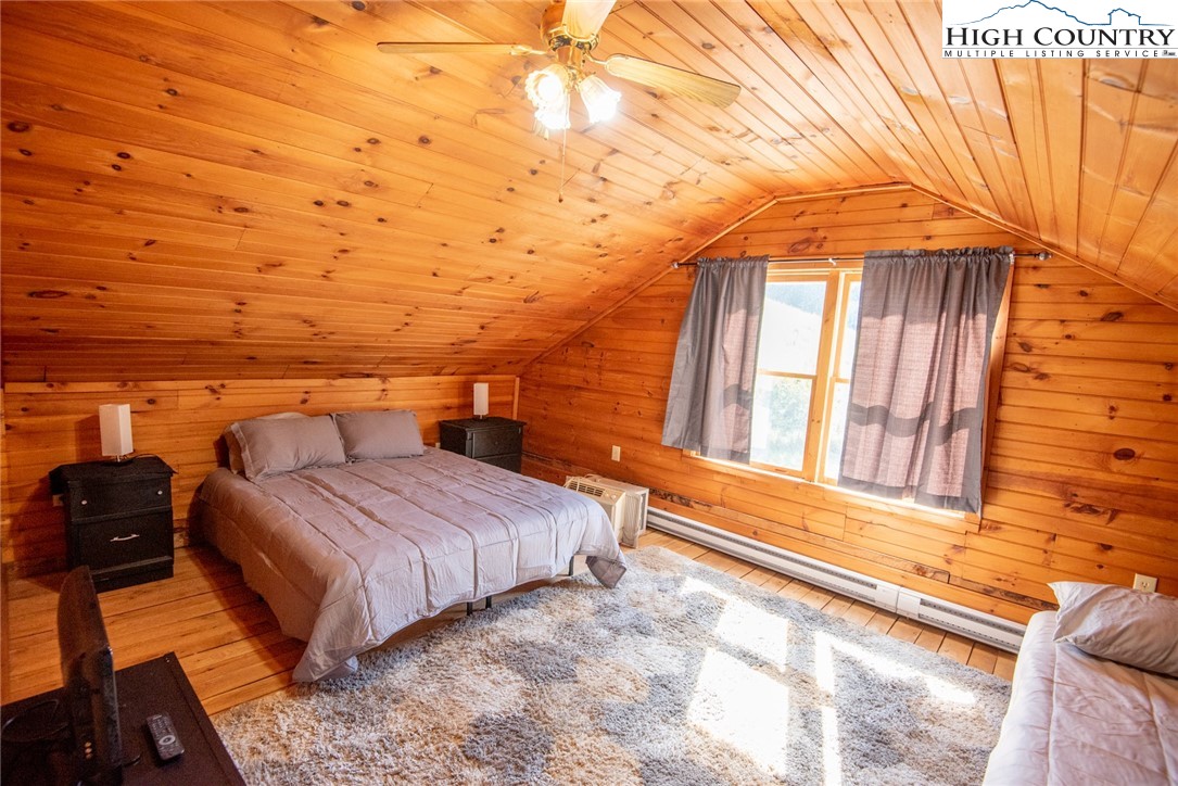 2448 Long Branch Road Lansing, NC 28643 - Photo 17 of 22