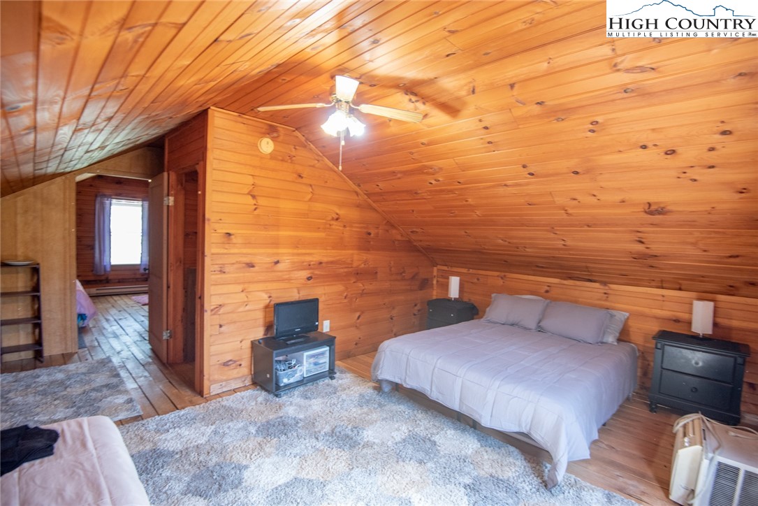 2448 Long Branch Road Lansing, NC 28643 - Photo 18 of 22