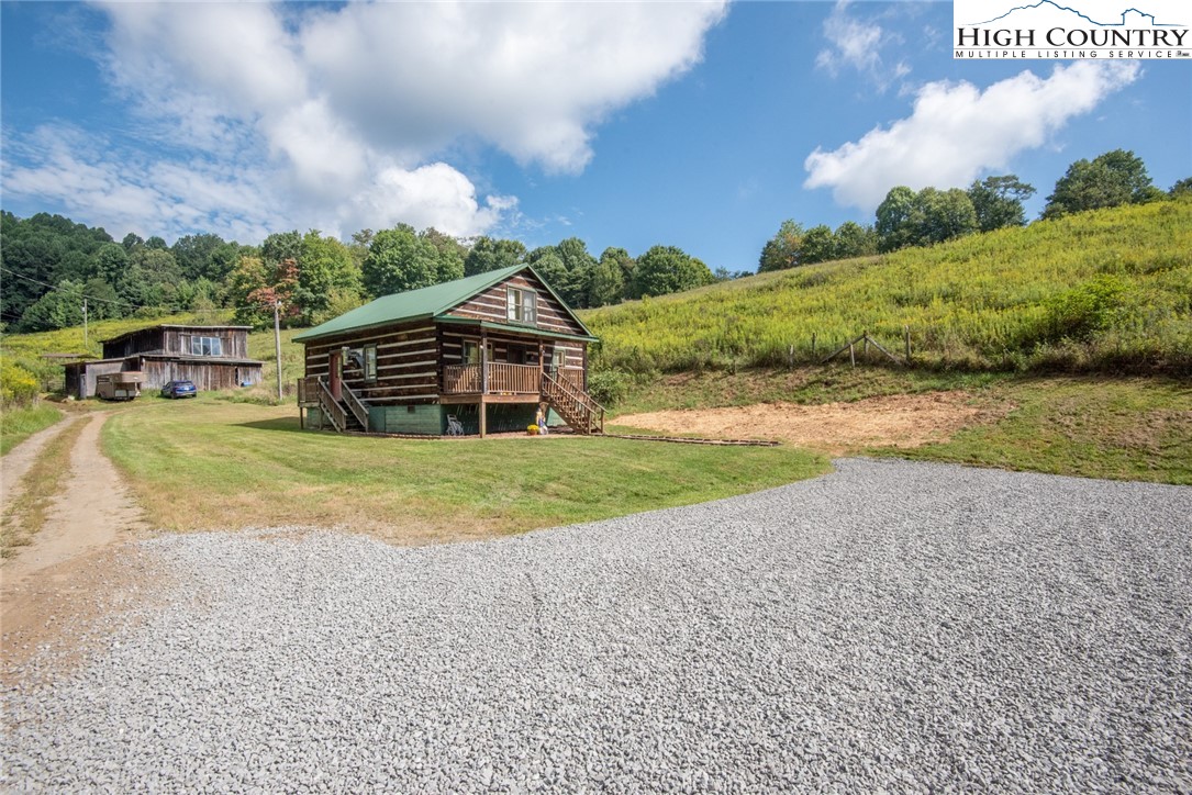 2448 Long Branch Road Lansing, NC 28643 - Photo 3 of 22