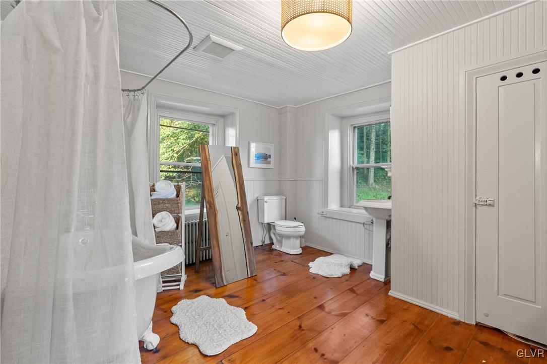 3225 Jordan Road Orefield, PA 18069 - Photo 31 of 50 a bedroom with a bed and a window